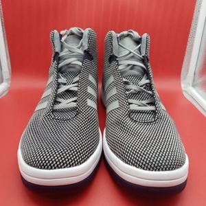 Adidas "Veritas MID"